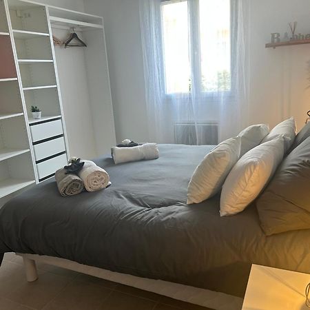 Apartamento Eden En Luberon Roussillon en Isere Exterior foto