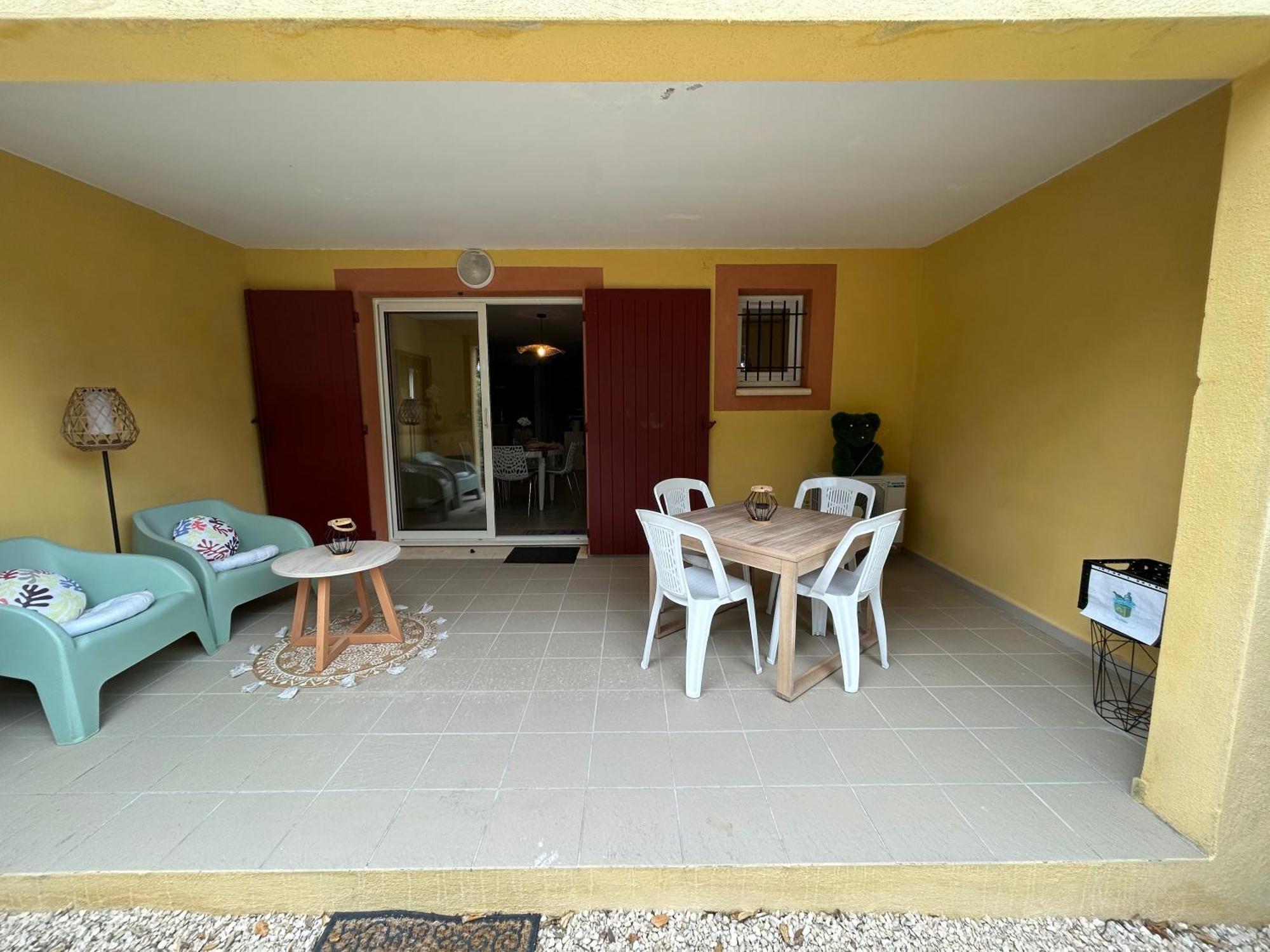 Apartamento Eden En Luberon Roussillon en Isere Exterior foto